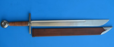 Scabbard for falchion