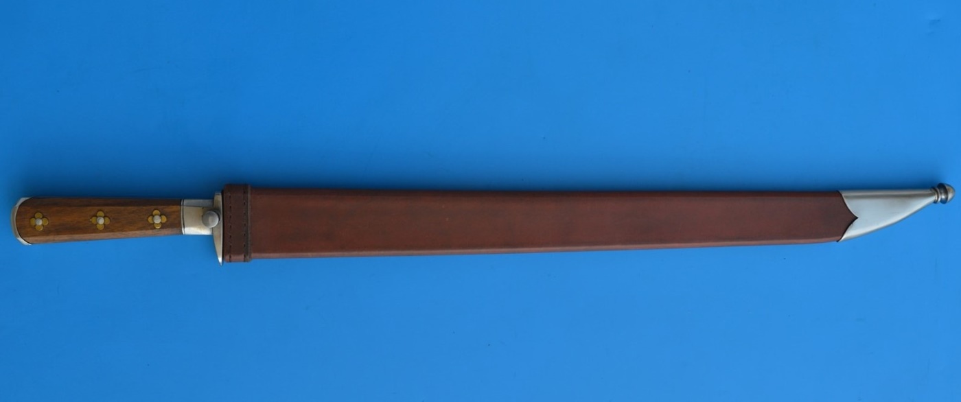 Scabard for long messer