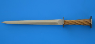  hexagonal dagger