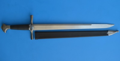 Scabbard for falchion