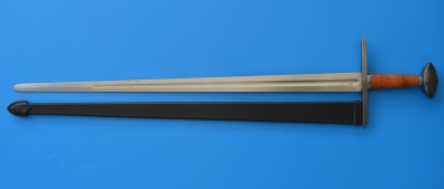 One hand sword