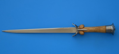 German bollock dagger