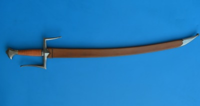 Scabbard for falchion