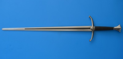 One hand sword